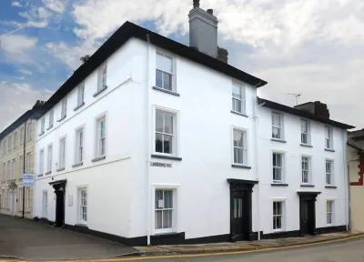 Ty Helyg Guest House Hotels near Bannau Brycheiniog National Park