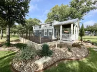 منتجع في فريدريكسبورغ، الوحدة 9 Hotels near Grape Creek Vineyards