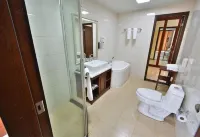 Arirang Hotel - parking