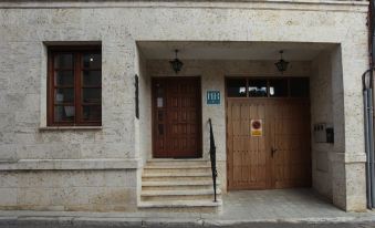 Las Cantigas - Housity