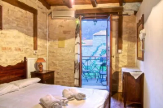 Stone Village Hotel Apartments