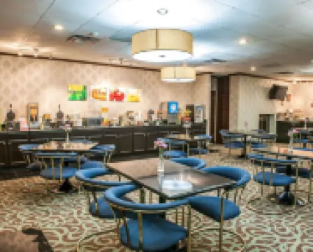 クオリティ イン テレ ホート ユニバーシティ エリア テレ・ホートのホテル