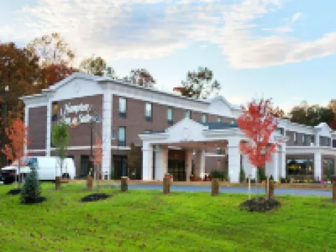 Hampton Inn & Suites Hartford/Farmington Hotels in 