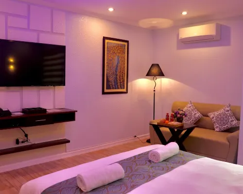 Maison Hotel Hotels in Cauayan