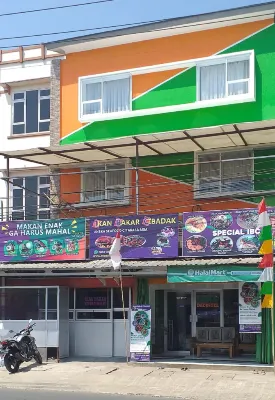 Dacostel Syariah Hotels in Cikidang