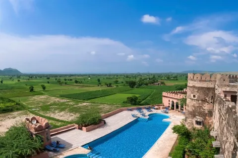 Neemrana's - Hill Fort - Kesroli
