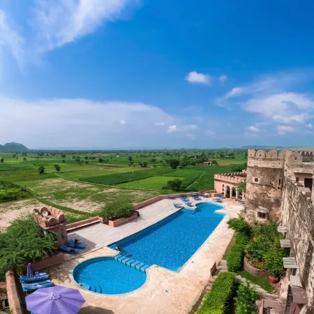 Neemrana's - Hill Fort - Kesroli