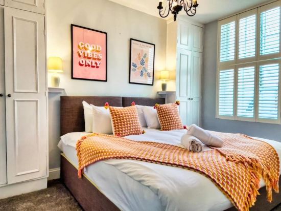 Seaside Patio Private Patio by My Getaways