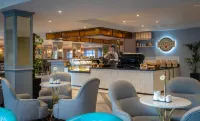 Maldron Hotel, Newlands Cross - bars