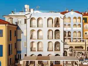 Life Hotel Seaview & Spa