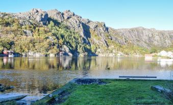 Stunning Home in Åna-Sira with 1 Bedrooms and Wifi