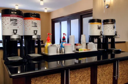 Hampton Inn Columbus-International Airport