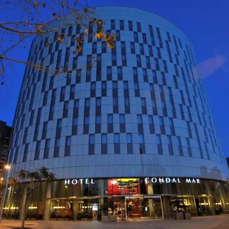 Hotel Barcelona Condal Mar, Affiliated by Meliá Отели рядом с достопримечательностью «Диагональ Мар»