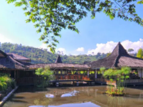 Sindang Reret Hotel & Restaurant Ciwidey Hotel a Pasirjambu