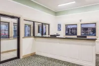 Super 8 by Wyndham Adel GA I-75 Hotels in Cook County