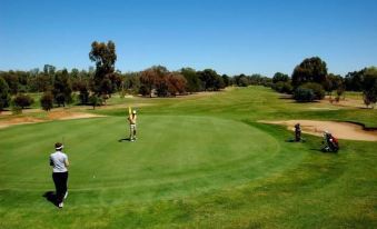 Charles Sturt Motor Inn