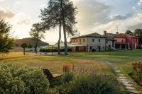 Ca' Virginia - Guest House Các khách sạn ở Montegridolfo