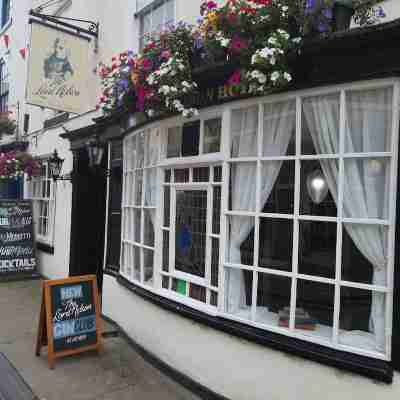 The Lord Nelson Hotel Exterior