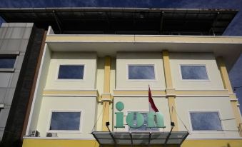 Ion Hotel Padang