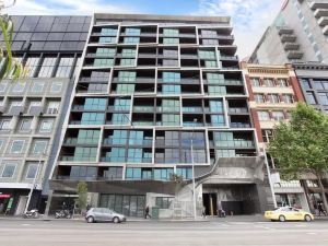 Flinders Street Apartments