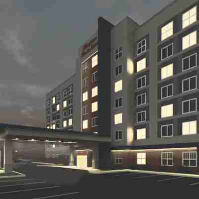 Hampton Inn & Suites by Hilton- Newark Airport Elizabeth Hotel Exterior