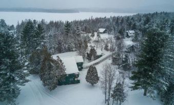 Lake Clear Lodge