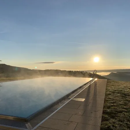 Hotel Saigerhöh Wellness Spa Golf Wandern über Dem Titisee