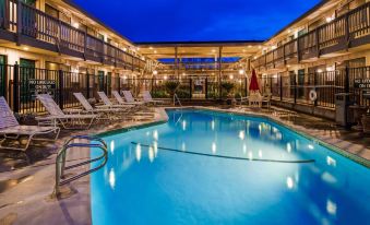 Best Western Shadow Inn