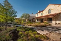 Lone Star Court, by Valencia Hotel Collection Hotel a Austin