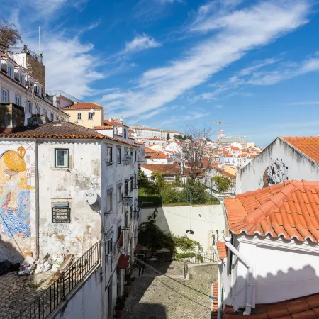 Alfama Loft Studio Loft Apartment w/ River View - by LU Holidays