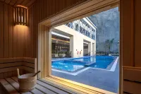Citadines Abha - Pool