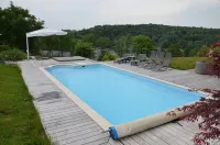 B&B le Bouchat-Oreille - Pools
