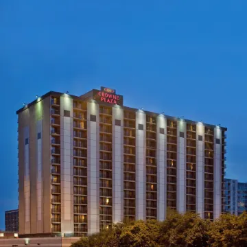 Crowne Plaza CHICAGO WEST LOOP by IHG