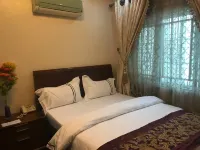Lake 47 Suites