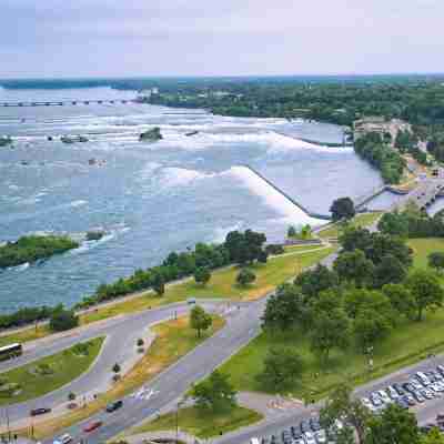 Niagara Falls Marriott Fallsview Hotel & Spa Hotel Exterior