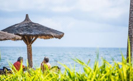 Hôtel Bassam Plage - Housity