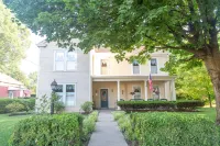 Red Rose Inn Bed & Breakfast Hotels near Bardstown Art Gallery
