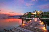 Royal Ocean View Karimunjawa Hotel dekat Bandar Udara Dewandaru