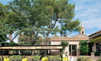 Logis Hotel Restaurant le Flamant Rose Camargue