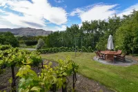 Manata Homestead & Lodge Hotels in Kawarau Falls