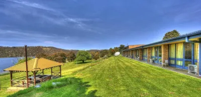 Lake Jindabyne Hotel