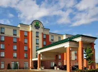 Holiday Inn Express & Suites BRAMPTON by IHG Hotels in Brampton