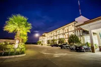 Zen Garden Resort Hotels near Wat Si Sakorn
