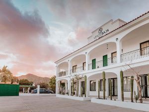 Verde Baja Boutique Hotel