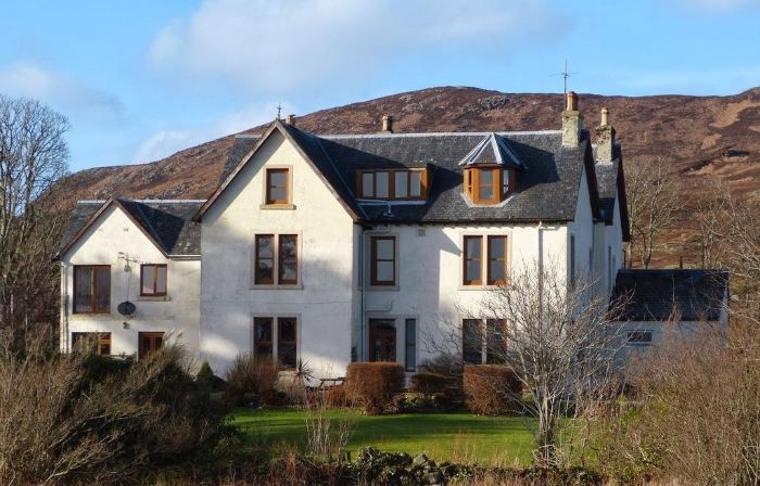 Kilchoan Hotel