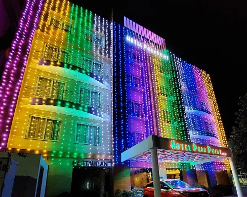 Hotel Park Point โรงแรมในดิกาห์