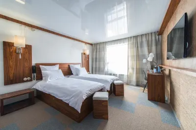 Inn Ozz Hotels in 