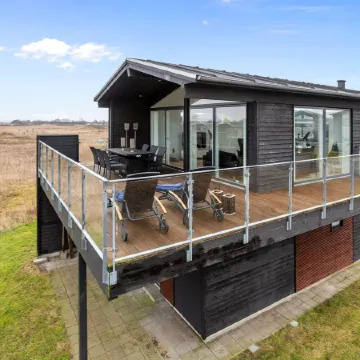 "Gerniot" - 500m from the Sea