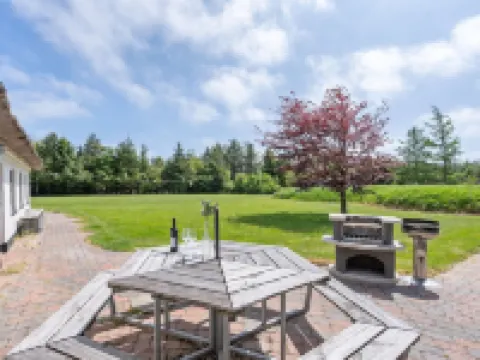 "Iben" - 2.3km from the Sea Hoteles en Saltum