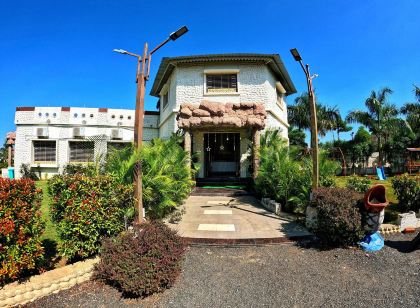 Royal Karhandla Resort